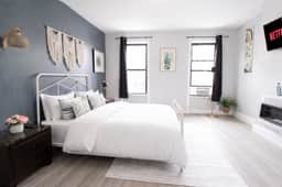 𖡡 First Street Flat - 1BR Apt just 15 Min to NYC - Image 3