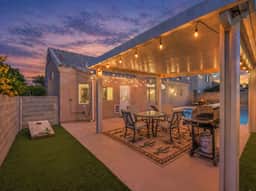 ψ Desert Nights, a heated pool+spa retreat - Image 2