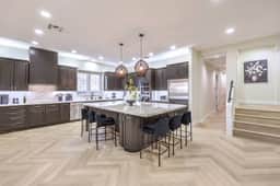 5000sf Renovated Luxury Villa near Summerlin - Image 2