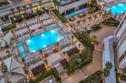 Renovated MGM Private King Suite, Strip View - Image 5