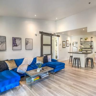 Dual King Suites! Modern Apt 5 Min to the Strip