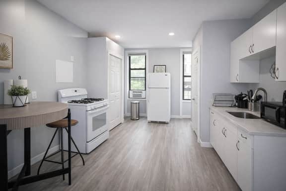𖡡 First Street Flat - 1BR Apt just 15 Min to NYC - Image 4
