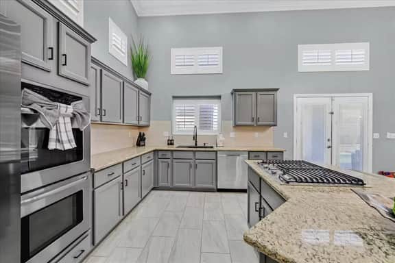 Stylish Family Getaway | Fully Furnished Home - Image 4