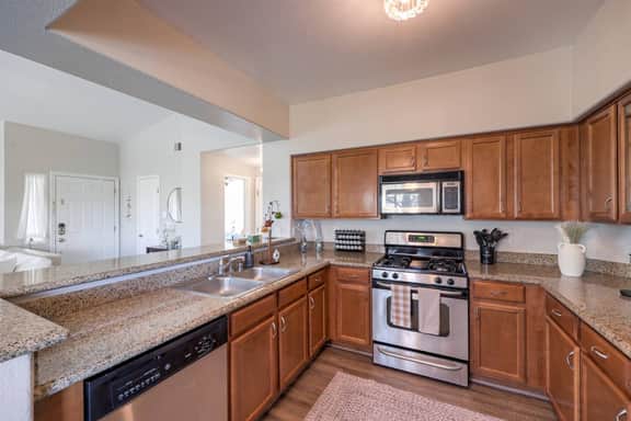 Summerlin Retreat | Pool & Gym, Near Red Rock - Image 5