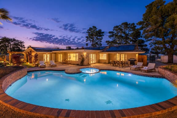Paris Villa! Heated Pool·Spa·Sauna·Theater - Image 1
